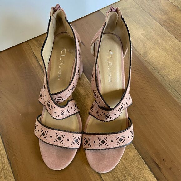 CL by laundry Strappy Criss Cross Suede Blush Color Sandal With Heel Zip Closure - Picture 7 of 9